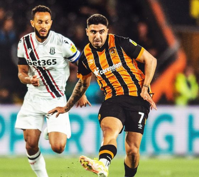 Hull Cityde Şota Arveladzeye tepki var...