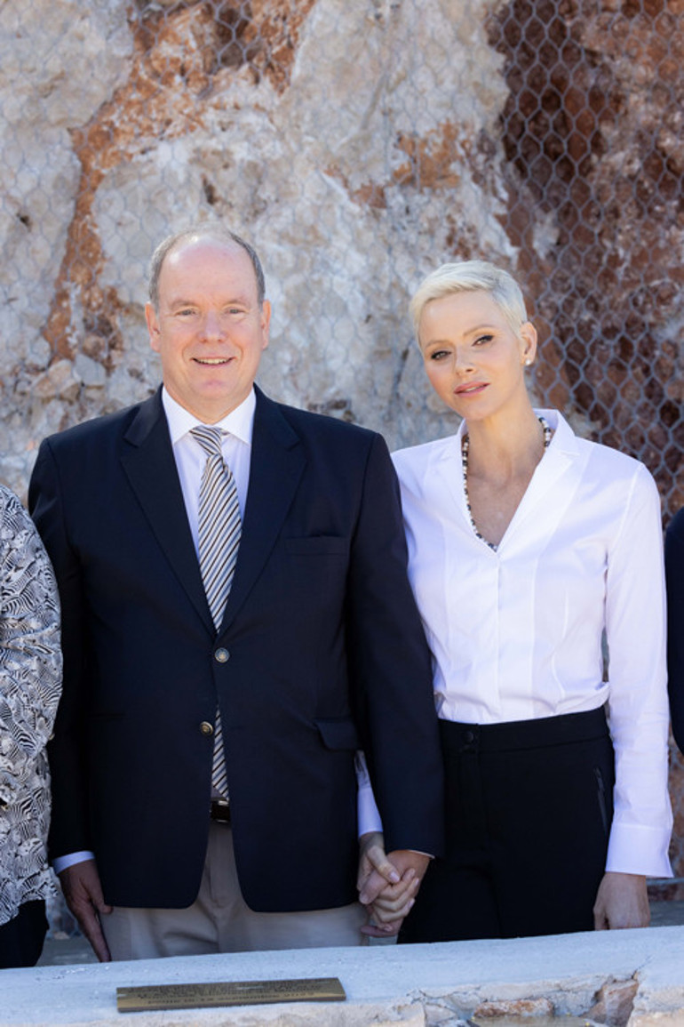 Lilibet öldü, geride o kaldı: İşte dünyanın yaşayan tek gerçek kraliçesi