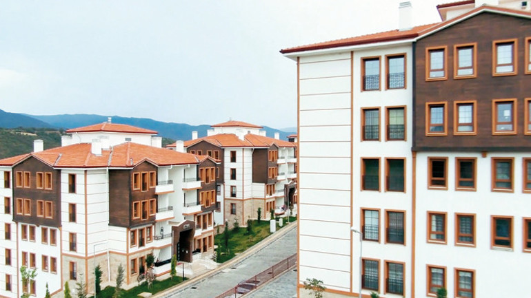 Gençlere büyük fırsat Bakan Kurum merak edilen soruları yanıtladı