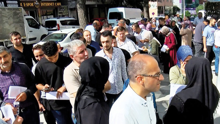 Gençlere büyük fırsat Bakan Kurum merak edilen soruları yanıtladı