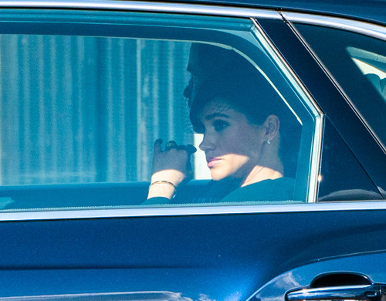 Kate Middleton intikam küpelerini taktı: Hem Kraliçeye hem kayınvalideye selam