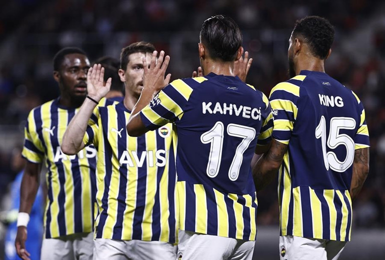 Son Dakika: Fenerbahçe Fransada pes etmedi İki isim çok konuşuldu... Çıkışı peri masalı gibi, o ise en zayıf halka...