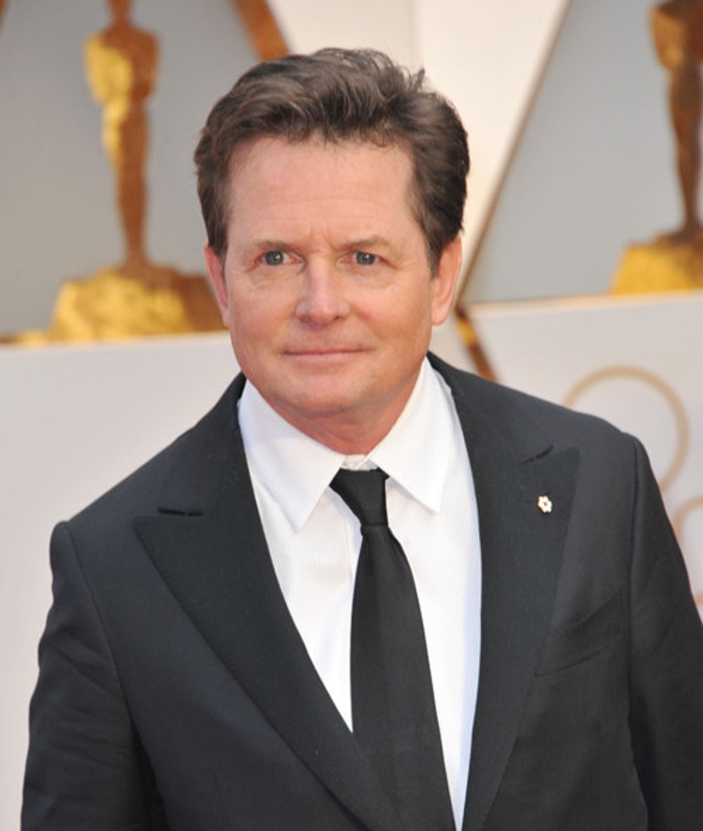 Ünlü oyuncu tekerlekli sandalyede: Kesin tedavisi yok, yüzleştim ve kabullendim