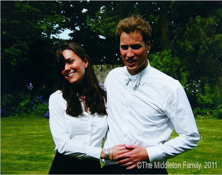 Kraliyetin geleceği onların elinde Skandaldan da puan topladılar... William ve Kate İngilizlerin gözbebeği...