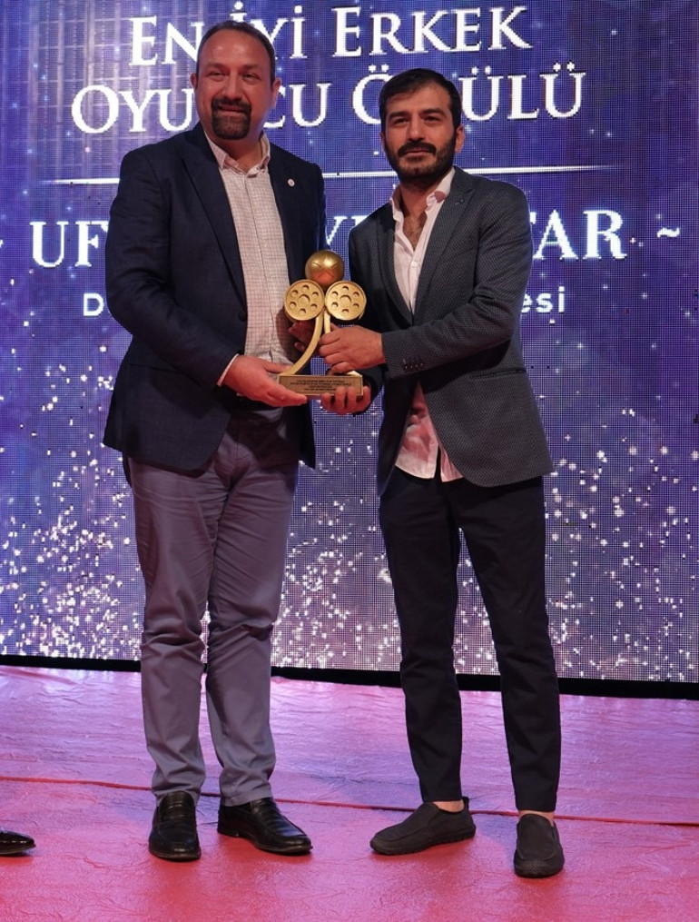 İzmir’de ödüller sahiplerini buldu