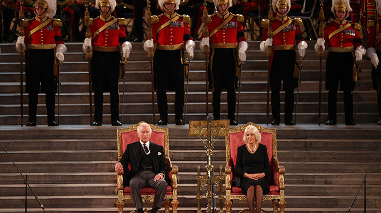 Yeni Konsort Kraliçe Camilla, ‘gerçek patron mu