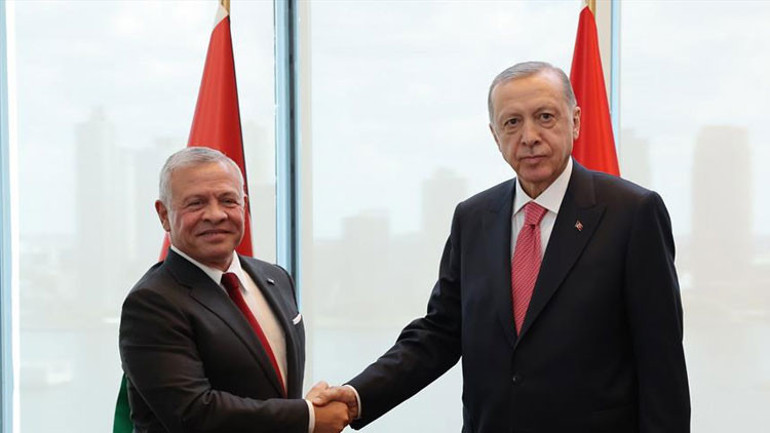 Cumhurbaşkanı Erdoğandan diplomasi trafiği