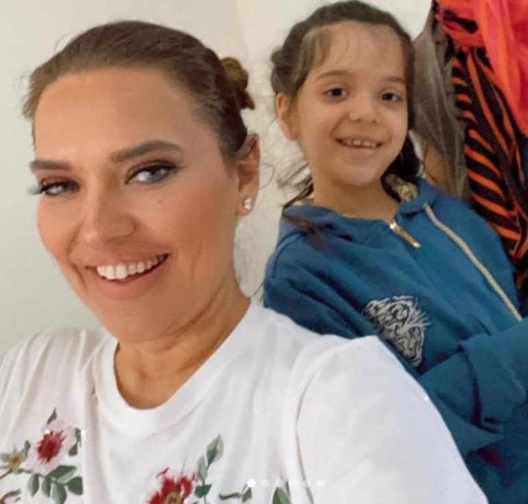 Demet Akalın Hirayı ayıp olmasın diye Türkiye güzeli yapmayın dedi, ortalık karıştı...  Neşe Erberkten cevap