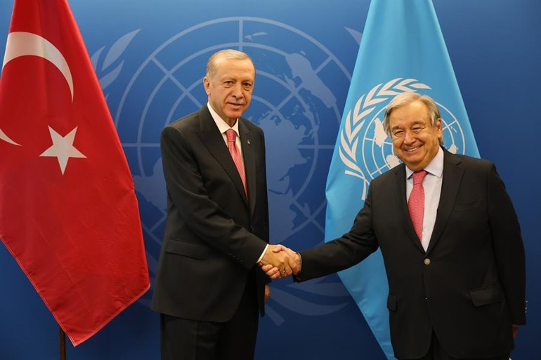 Cumhurbaşkanı Erdoğan ve Lapidden büyükelçi kararı sonrası ilk görüşme İsrailden açıklama...
