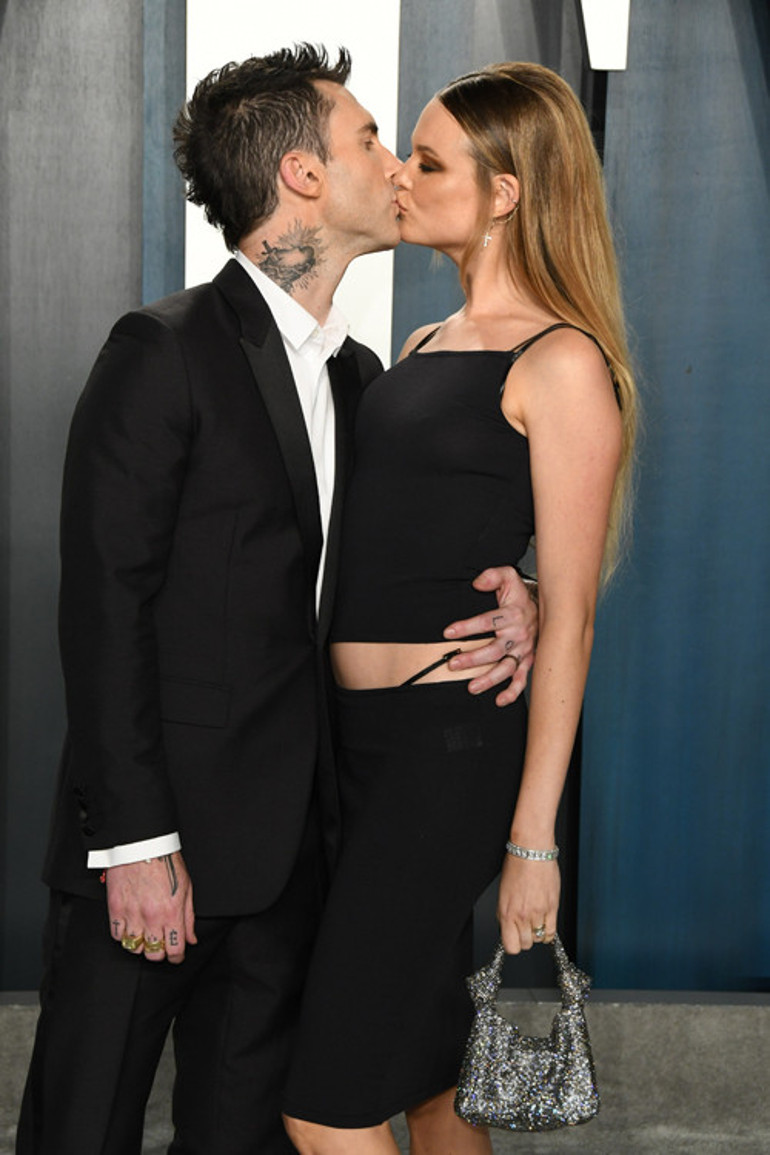 Ünlü şarkıcı, hamile eşini aldattı mı  Sorumluluğu alıyorum, bir daha yapmayacağım