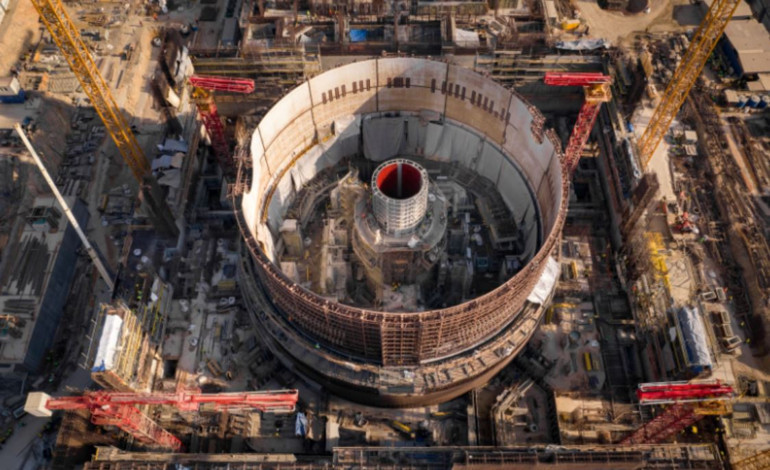 Akkuyu NGSnin 2nci ünitesinde reaktör şaftının kaplaması tamamlandı