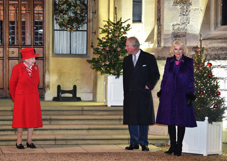 Daha Kraliçe hayattayken taht savaşı yaşanmış: Charles kral olmasın diye...