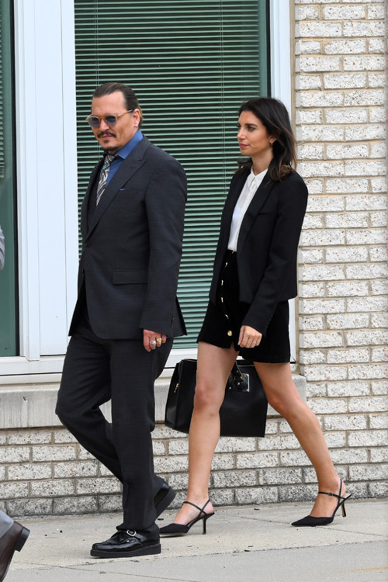 Mahkeme salonlarından çıkmıyordu: Sonunda avukat sevgili buldu... İşte Johnny Deppin yeni aşkı