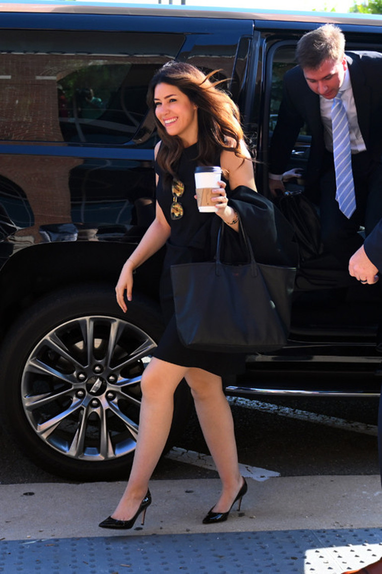 Mahkeme salonlarından çıkmıyordu: Sonunda avukat sevgili buldu... İşte Johnny Deppin yeni aşkı