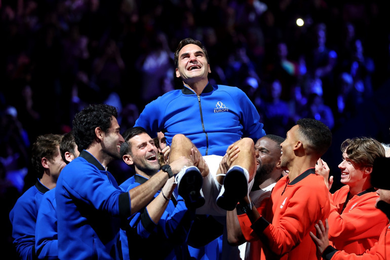 Ekselansları son kez korta çıktı Roger Federer, veda maçında ağları deldi, hüngür hüngür ağladı