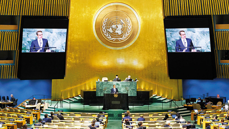 Kürsüde tonu bir tık düşürdü