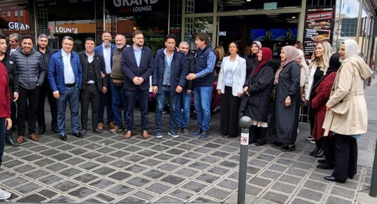 Menderes Türel’e Nürnberg’de yoğun ilgi