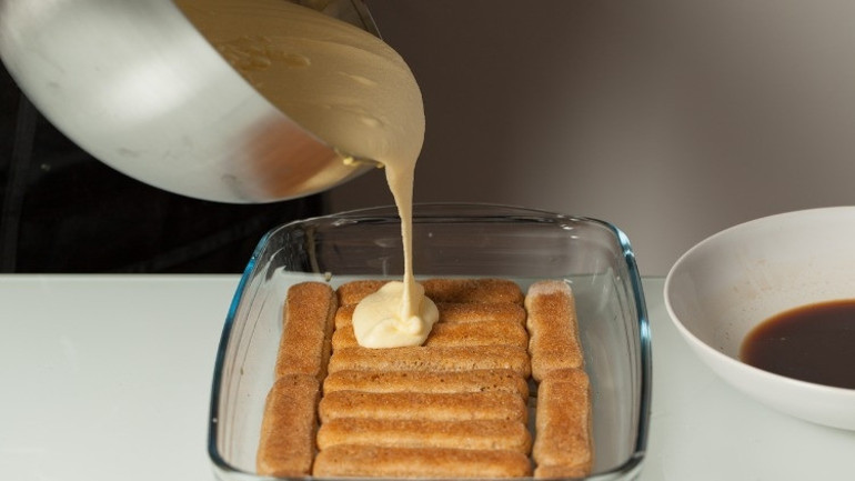MasterChef tiramisu nasıl yapılır Danilo Şef imzalı tiramisu tarifi, malzemeleri ve yapılışı