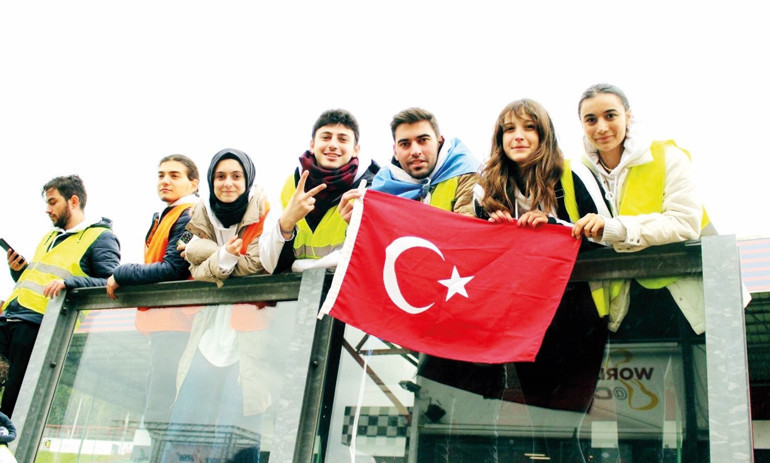 İTÜ güneş arabası Avrupa üçüncüsü