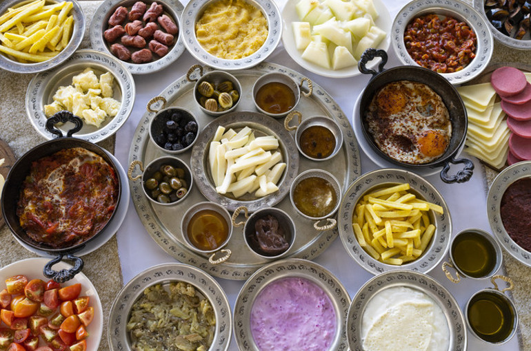 Uğruna yola düşmeye değer... Türkiyenin dört bir yanından kültüre ve yöresel lezzetlere doyacağınız 10 adres