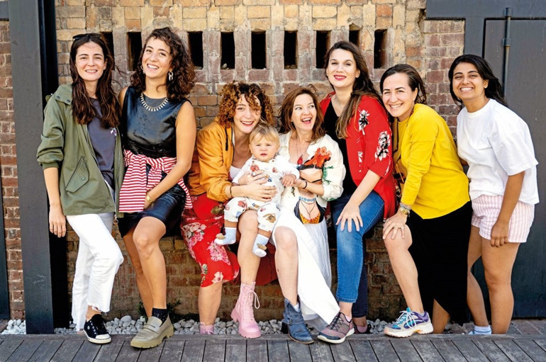 Çağdaş bir doğum destanı: Gebe