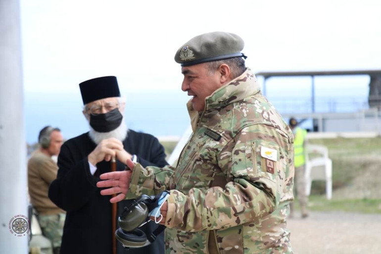 Güney Kıbrısta papazların atış taliminin arkasındaki isim: Vasilios
