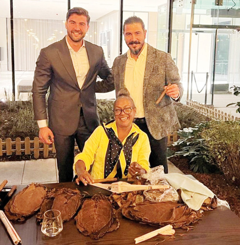 Hadise ve Mehmet Dinçerler yollarını ayırdı, işler karıştı... İki boşanma sayısız taşınma