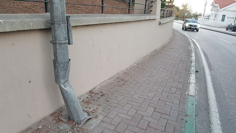 Ne zaman devrilir diye bekliyoruz