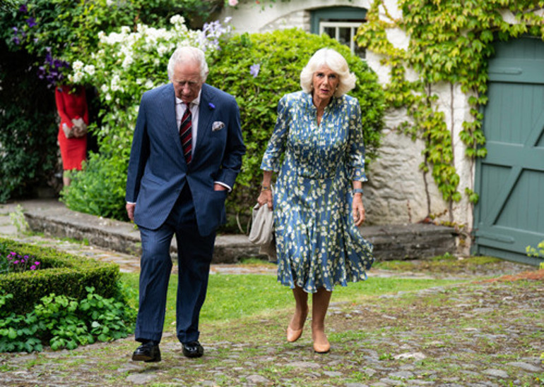 Gözü Dianayı bile görmedi: Camilla, Charlesı kendine böyle bağlamış: Benim sevgili kraliçem