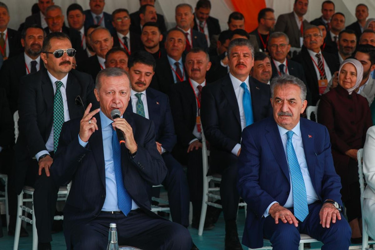 Gençler için tüm imkânlarımızı seferber ediyoruz