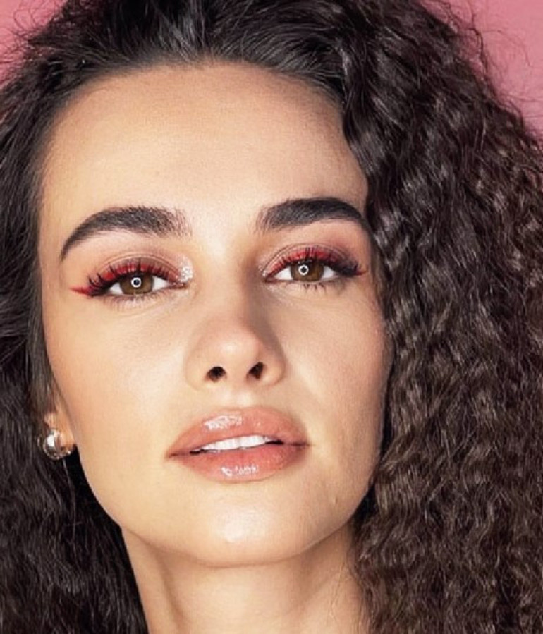 Fenomen tarzı makyaj