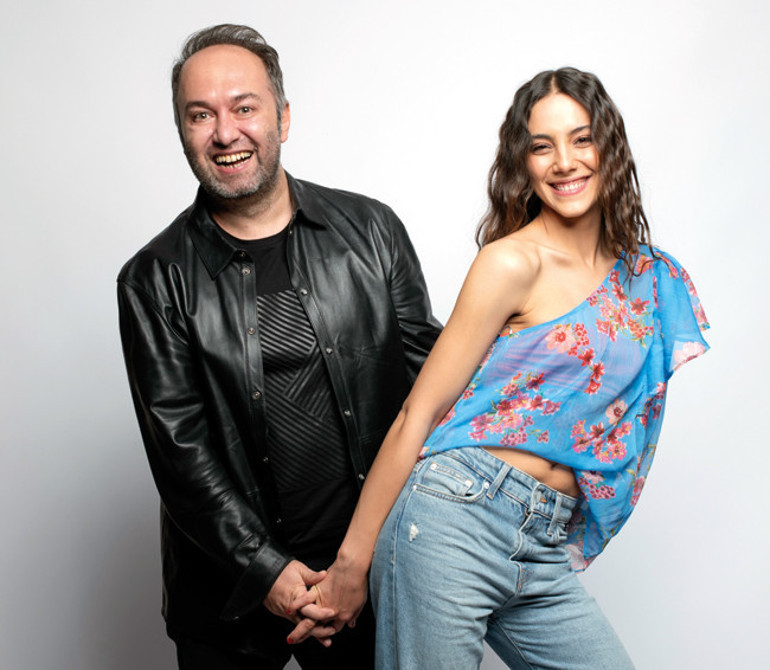 Dilin Döğer  ‘Bu yolculuk bir öğrenci evinin salonunda başladı’