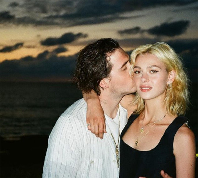 Soran olursa Nicolanın kocası dersiniz