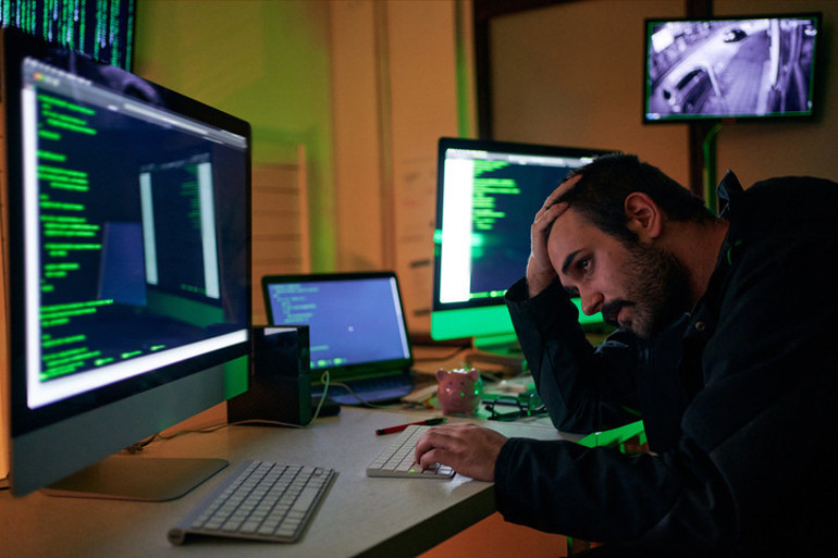 Adları bile bilinmiyor ama 4 milyondan fazla kişiyi fidyeden kurtardılar Onlar süper kahraman hackerlar...