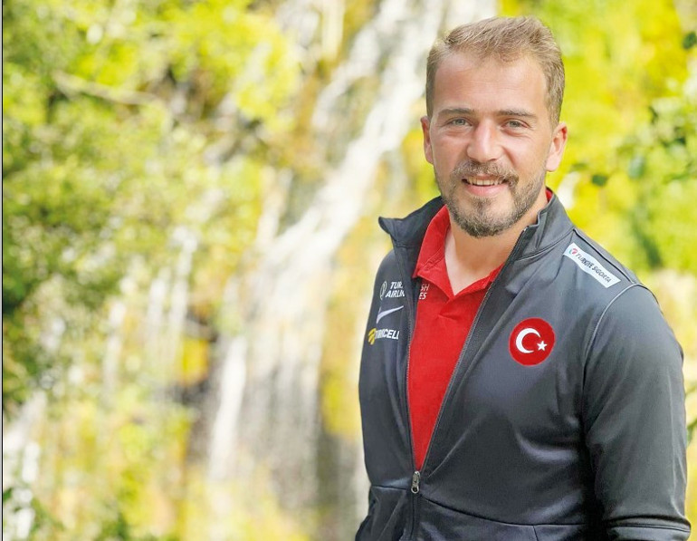 Ampute futbol sayesinde kabuklarını kırıyorlar