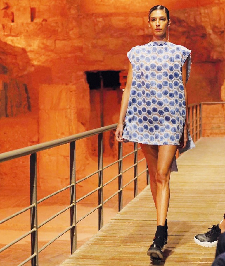 Antik kentte moda şöleni