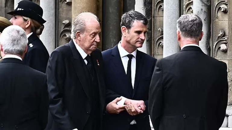 Kralın gayrimeşru çocuğuyum demişti... Gizemli ölüm