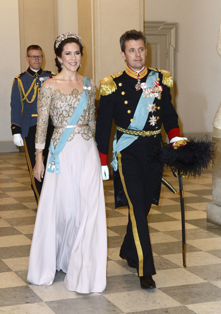 Eşinin benzerliği dedikodu malzemesi oluyordu: Bizim ilişkimiz karmaşık...