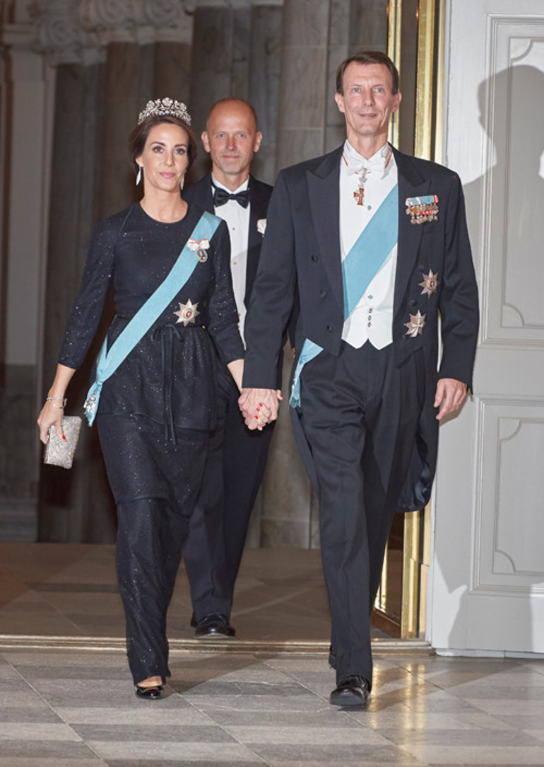 Eşinin benzerliği dedikodu malzemesi oluyordu: Bizim ilişkimiz karmaşık...