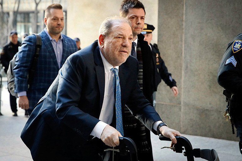 Weinstein yeniden hâkim karşısında 23 yıl hapis cezası almışken bu ikinci dava neden önemli | 7 SORU 7 YANIT