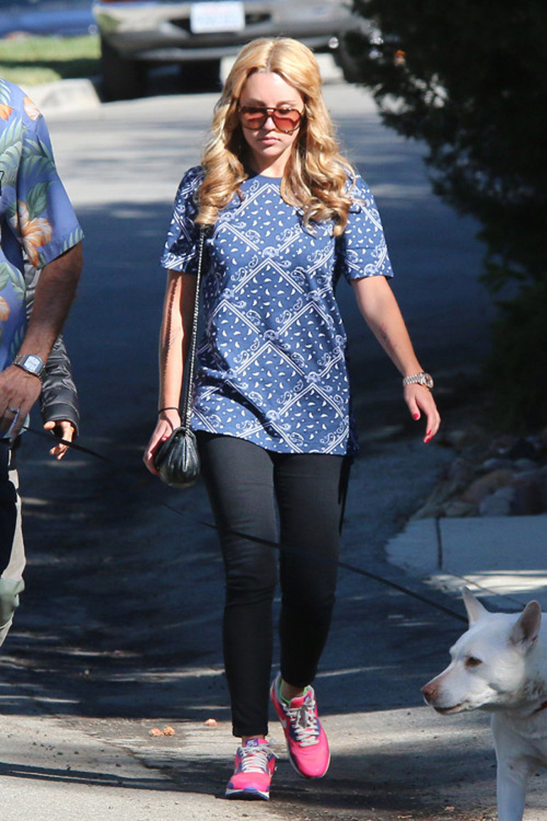 Bir dönemin çocuk yıldızıydı: O artık manikürcü