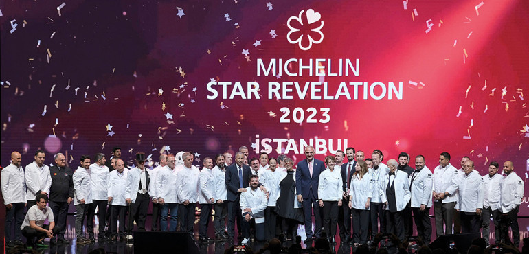 Yıldızlar dağıtıldı, kazanlar kaynadı...