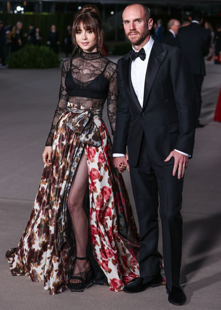 Eski sevgilisi ile yeni eşi sarmaş dolaş: Hayranlarını şoke eden görüntü