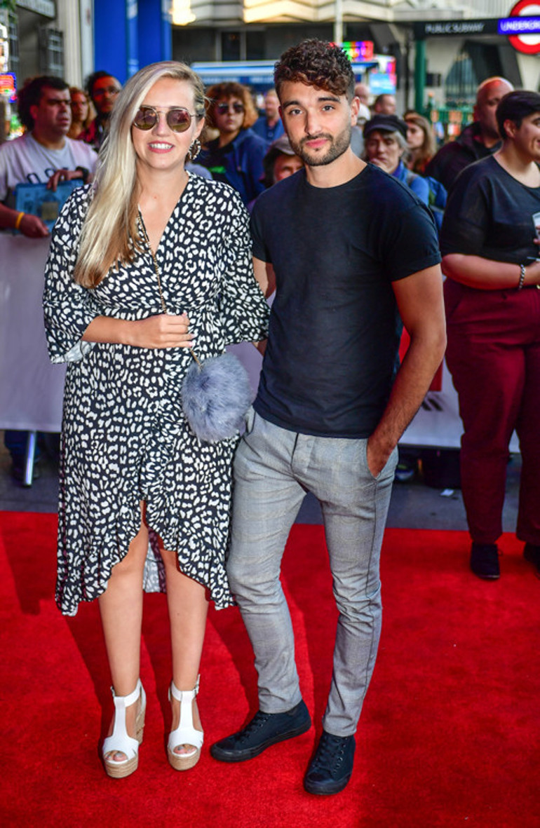 Genç yaşta ölen şarkıcının oğluna boynu bükük doğum günü: Babalarından mahrum büyüyecekler, üzülüyorum