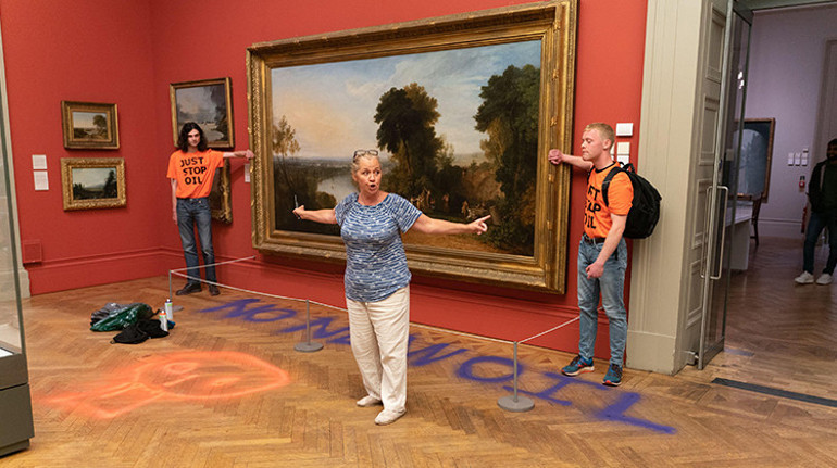 Van Goghtan sonra bu kez de Monet hedef alındı O gençler ne diyor Sanatla bir derdimiz yok; mesele şu ki evimiz yanıyor