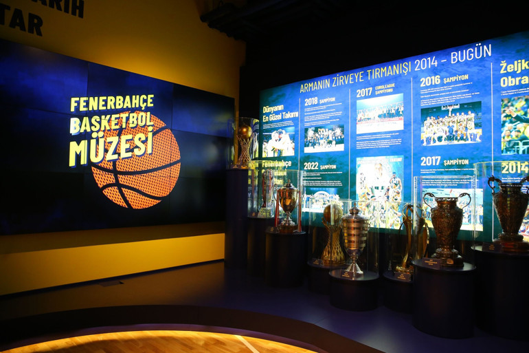Fenerbahçe Basketbol Müzesi açıldı Ali Koçtan Aziz Yıldırım ve Obradovice teşekkür