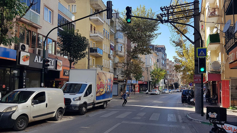 Haftasında bozuldu, bir el atın