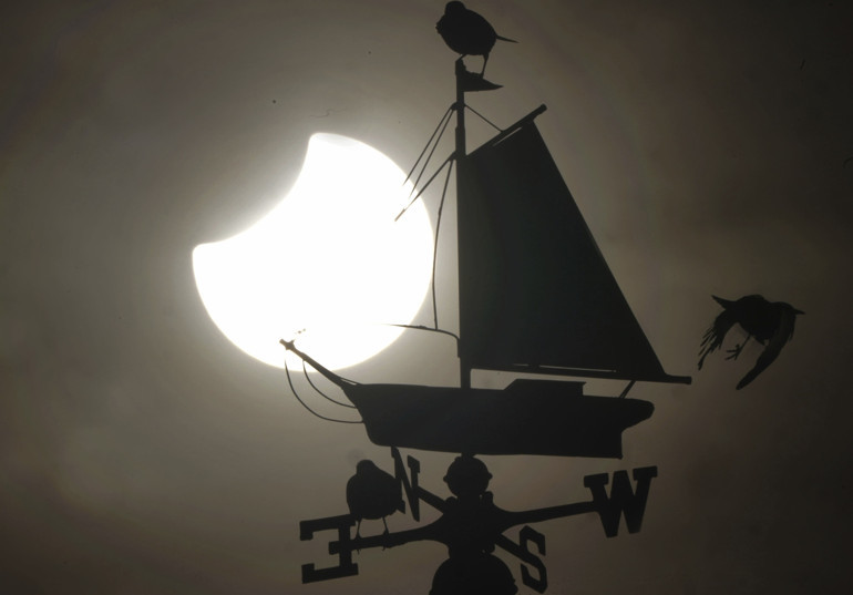 Parçalı Güneş tutulması Türkiyeden böyle gözlemlendi... İşte tutulmadan kareler