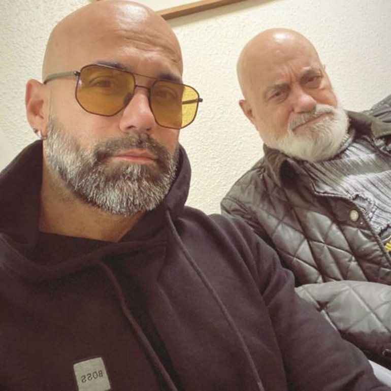 Döverek öldürmüşler