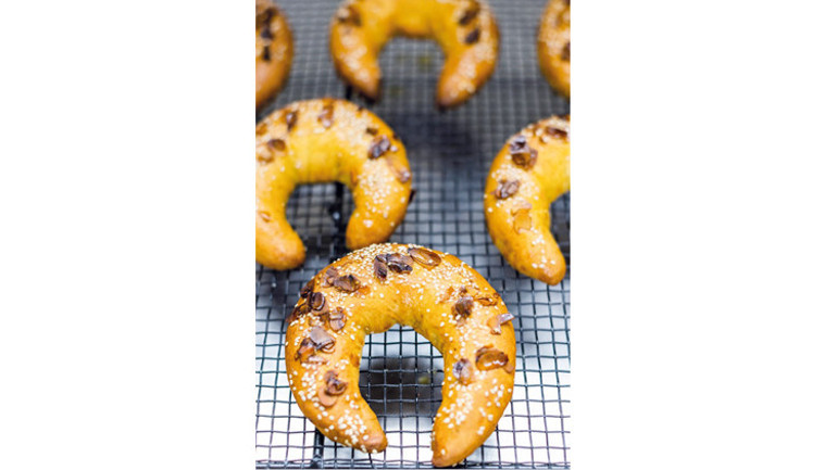 İsteyene patlıcanlı topik, isteyene tiramisu...